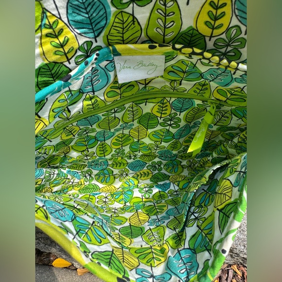 Vera Bradley Green and Blue Floral Crossbody Bag - Picture 5 of 7